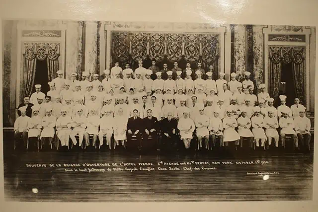 Escoffier Et Brigade Hotel Pierre New York Ouverture 1930